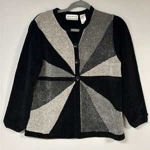 Cute Alfred Dunner chenille sweater, Petite, Black & Gray Geometric PXL, EUC